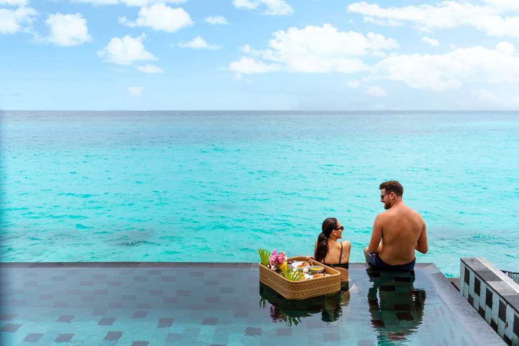 Hilton Maldives Amingiri & Malé