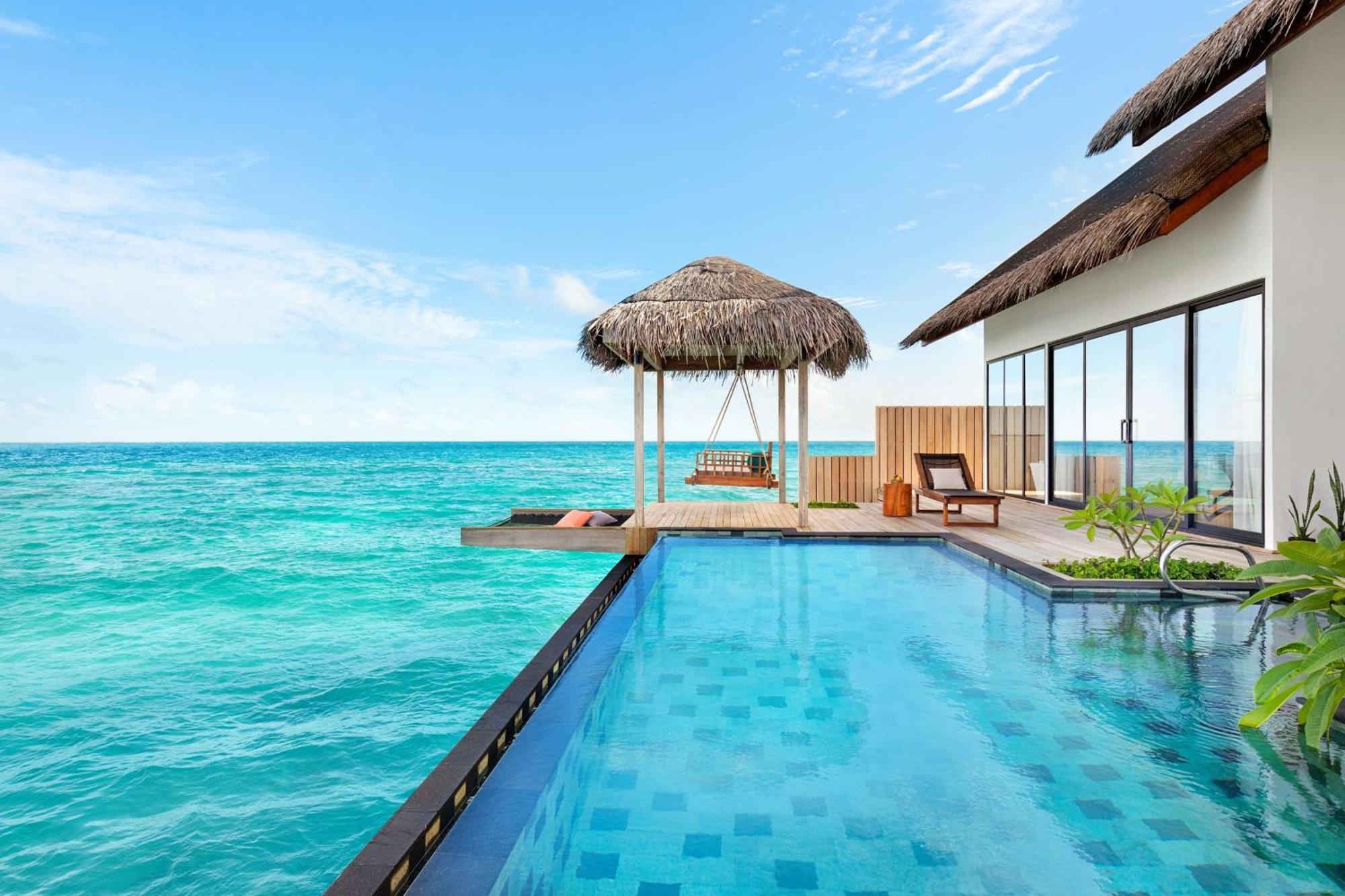 Resort Hilton Maldives Amingiri & 5*